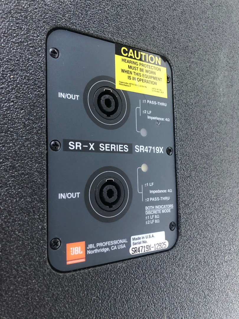 2x JBL SR4719X 2x18